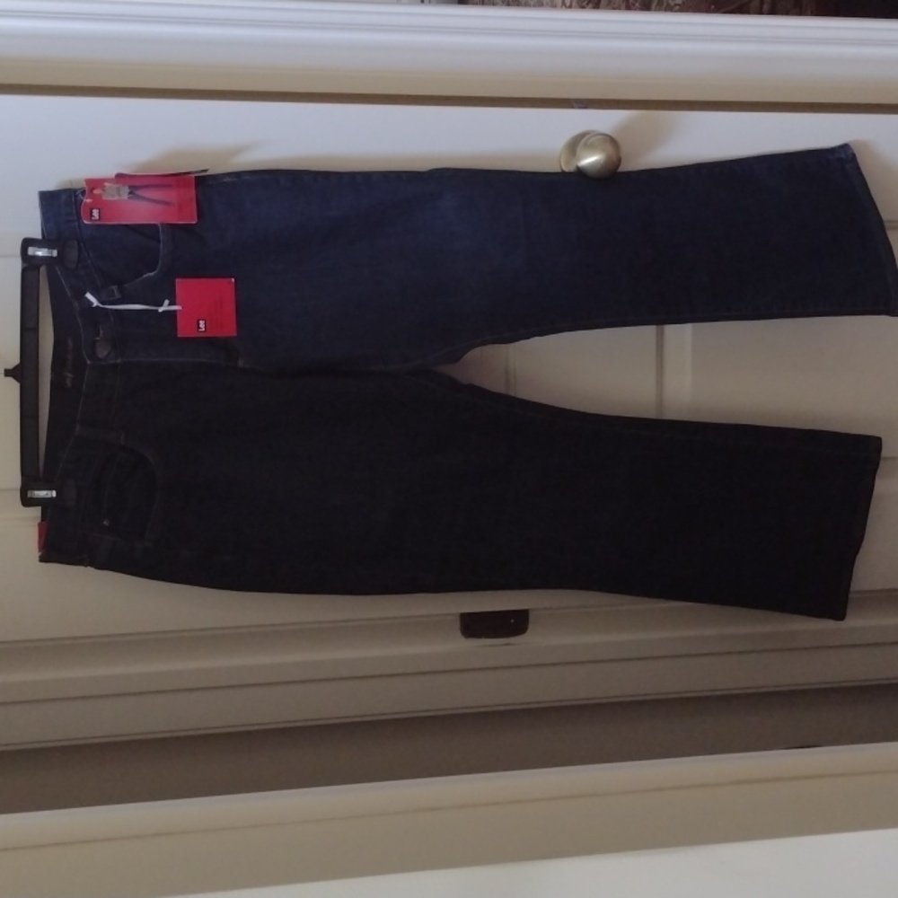 NWT - Lee Sinfully Soft Comfort Fit Just Below Waist Stretch Bootcut Jeans - 14P